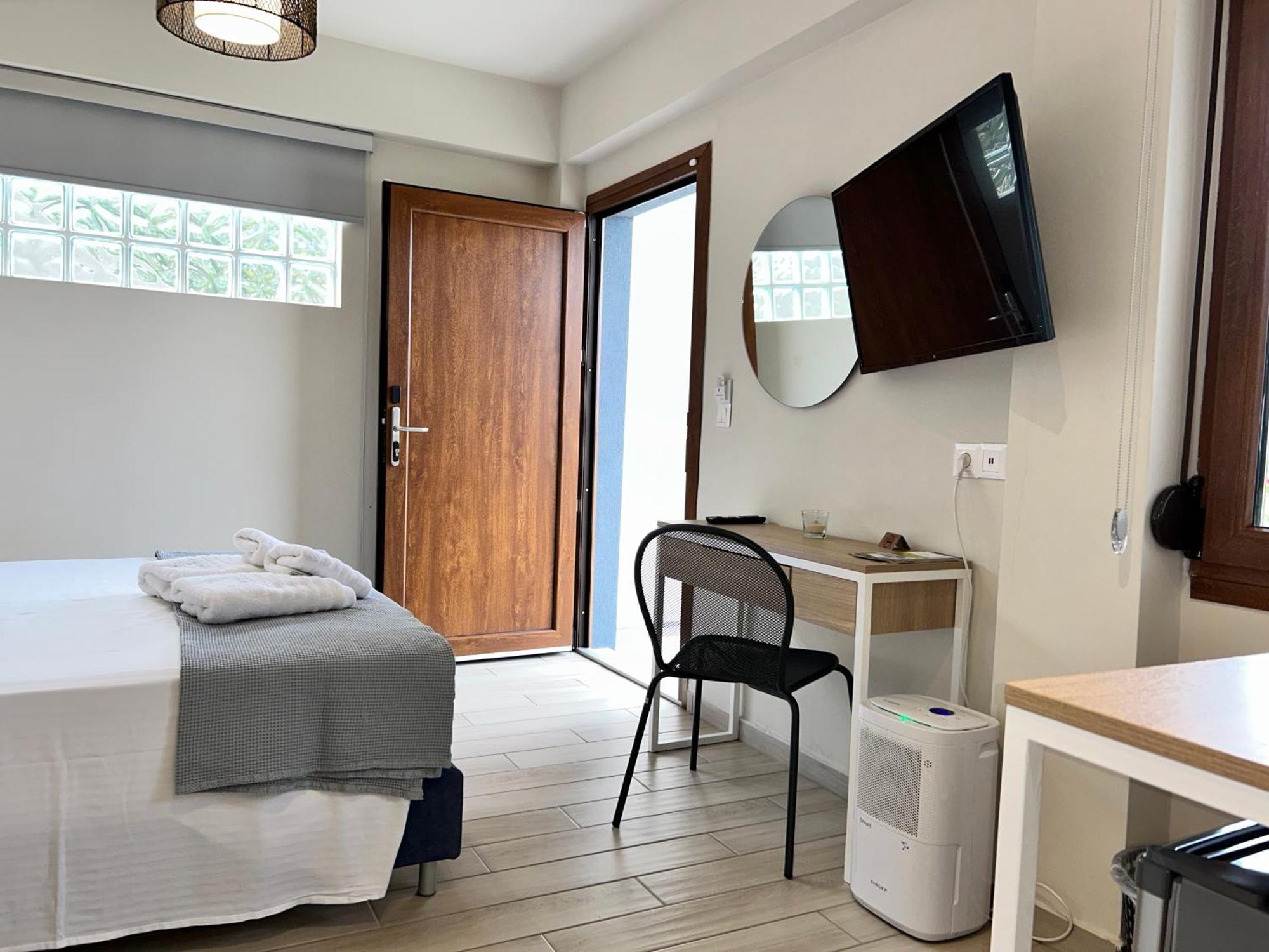 Porto Portes Suites 尼坡帝 外观 照片