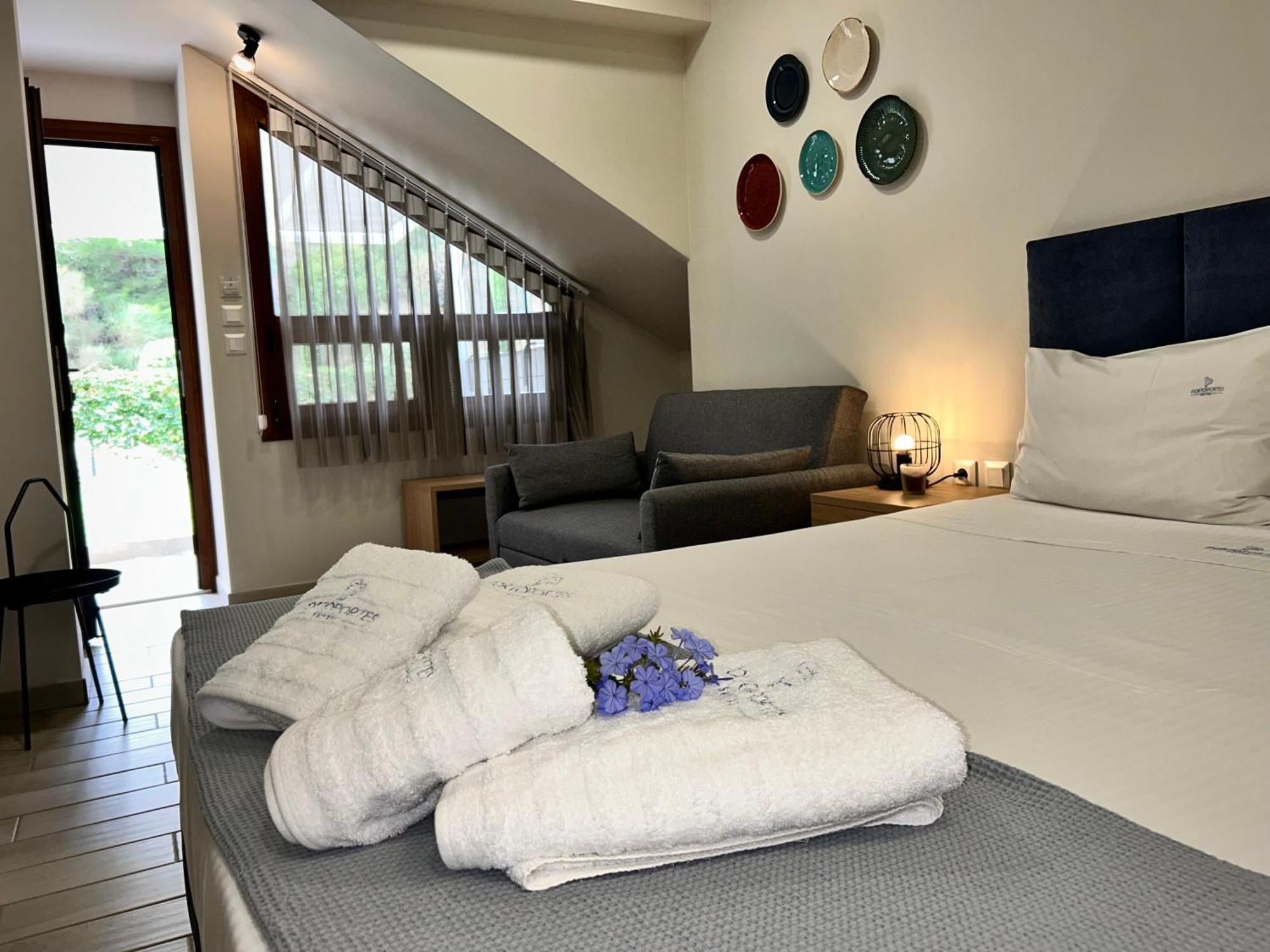 Porto Portes Suites 尼坡帝 外观 照片