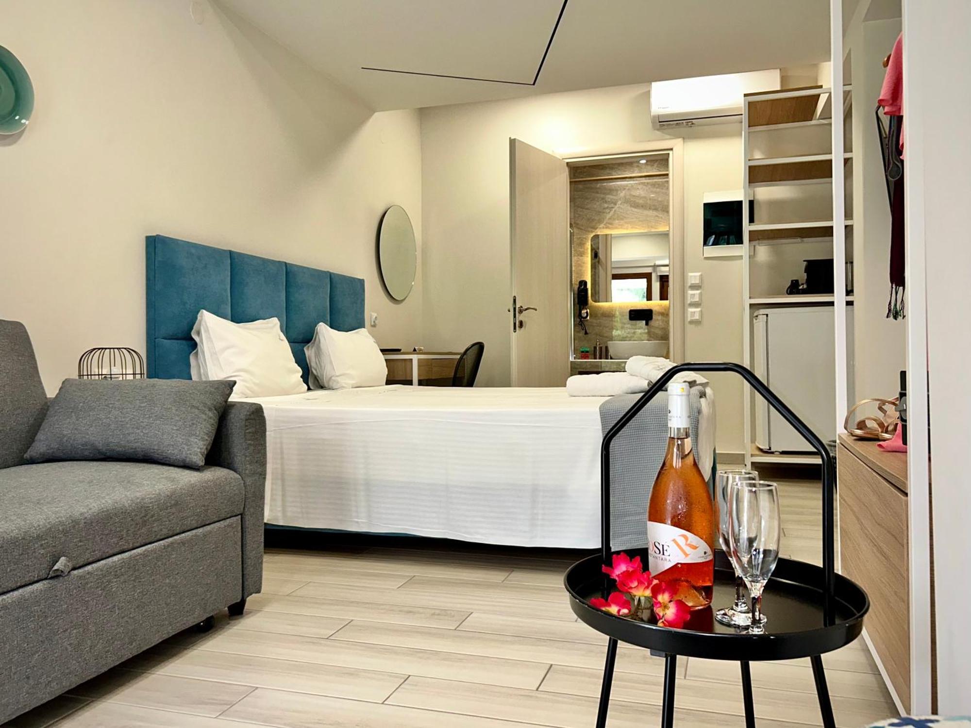 Porto Portes Suites 尼坡帝 外观 照片
